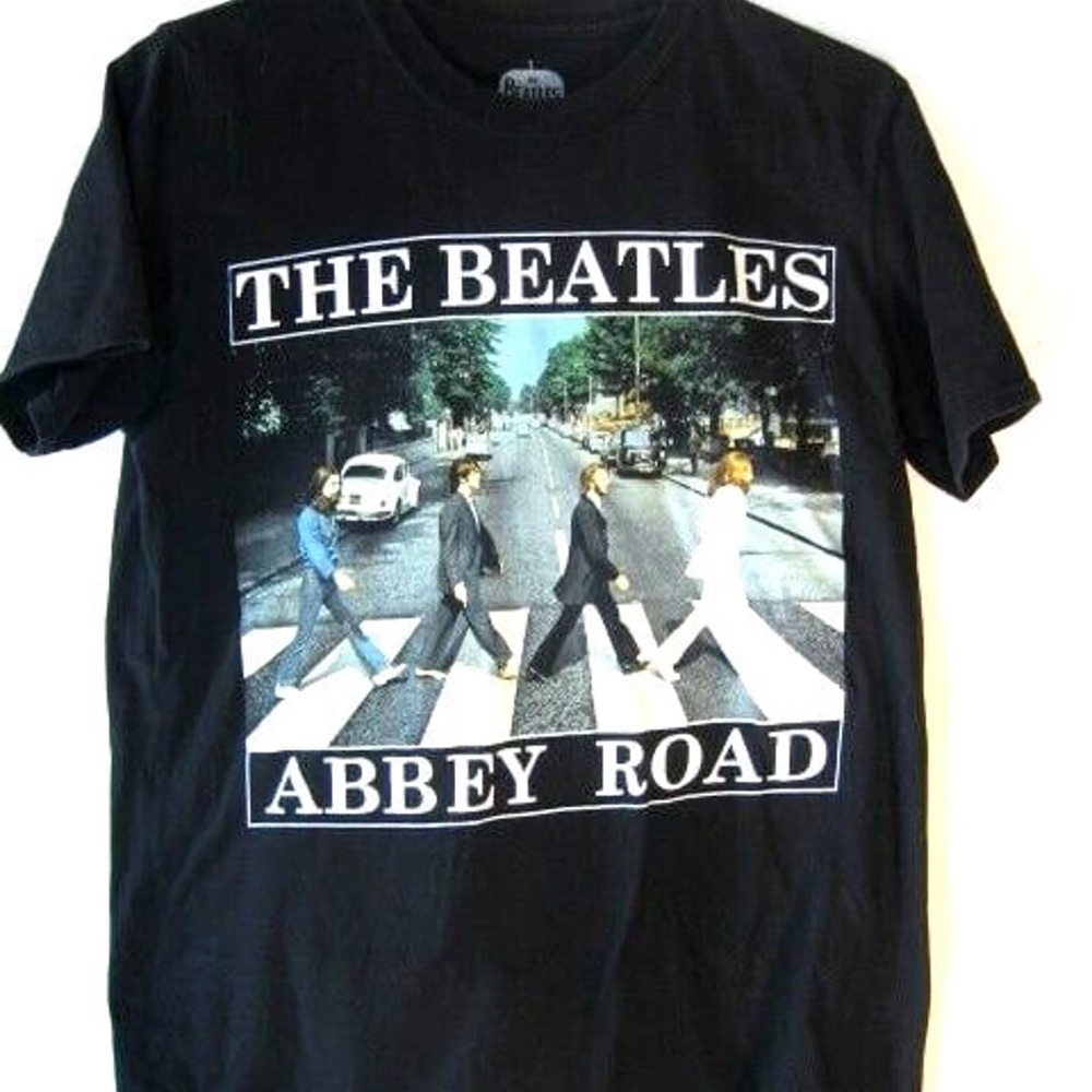 The Beatles Abbey Road black tshirt size medium